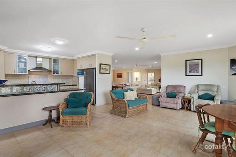 Property photo of 7-9 Bromiley Court Dundowran QLD 4655