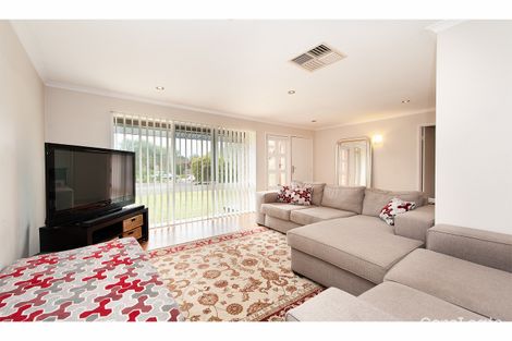 Property photo of 17 Kensington Court Thurgoona NSW 2640