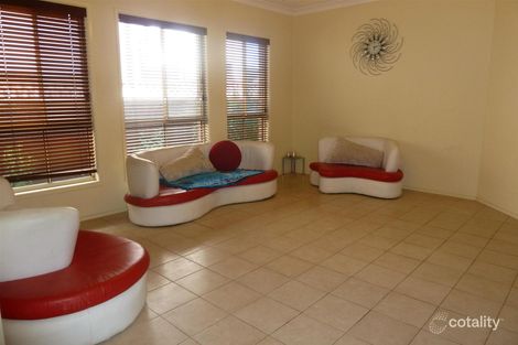 Property photo of 189 Juno Parade Greenacre NSW 2190