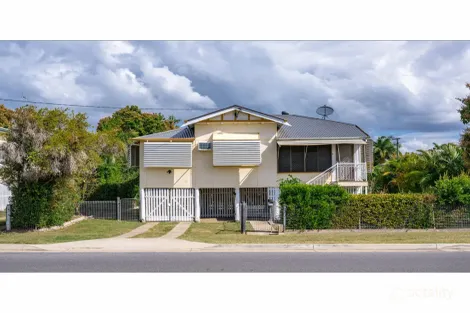 96 Sharples St, Berserker, QLD 4701