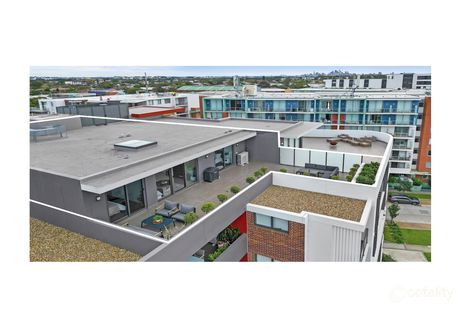 Property photo of 602/2 Mahroot Street Botany NSW 2019