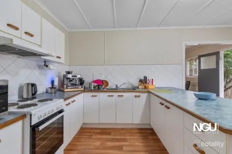 Property photo of 1/19 Ronald Street Bundamba QLD 4304