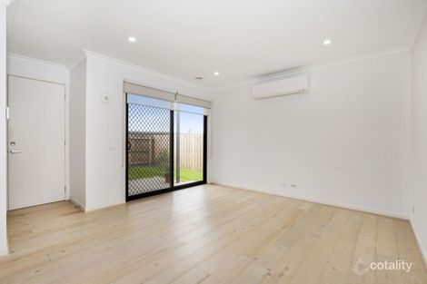 Property photo of 6 Lomandra Drive Clayton South VIC 3169