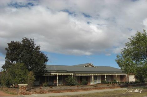 7 Castlewellan Bvd, Hillside, VIC 3037