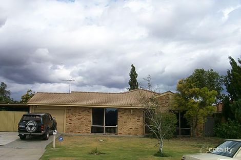 Property photo of 22 Riverside Lane Seville Grove WA 6112