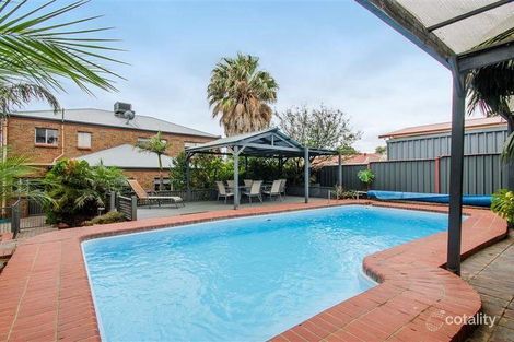 7 Peera St, Hallett Cove, SA 5158