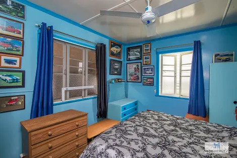 Property photo of 10 Bird Street Bundamba QLD 4304