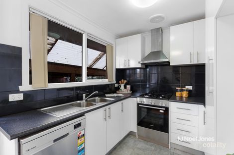 Property photo of 1/3 Pinnacle Avenue Ferntree Gully VIC 3156