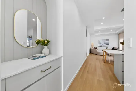 Property photo of 2 Thomas Street Bayswater WA 6053