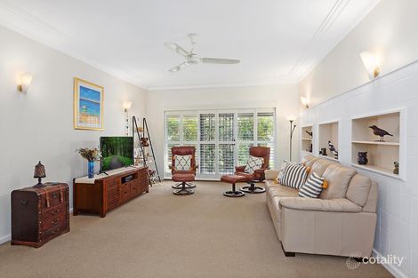 Property photo of 32 Camellia Circle Woy Woy NSW 2256