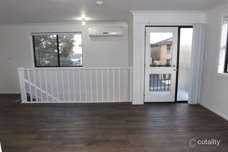 Property photo of 14 Wingate Avenue West Hoxton NSW 2171