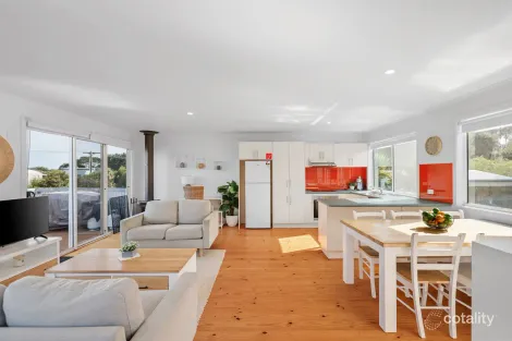 Property photo of 10 Sunset Drive Sunset Strip VIC 3922