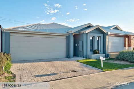 17 Halite Way, Treeby, WA 6164