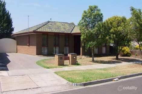 Property photo of 32 Diamond Avenue Albanvale VIC 3021