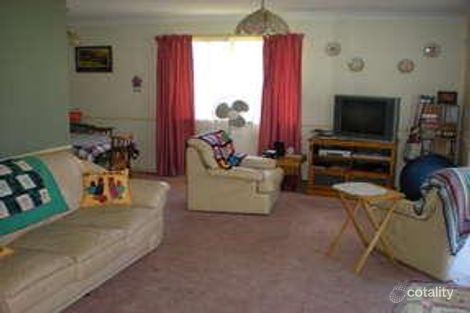 Property photo of 18 Jacaranda Drive Yamanto QLD 4305
