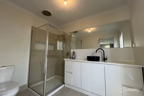 Property photo of 96 Halletts Way Bacchus Marsh VIC 3340