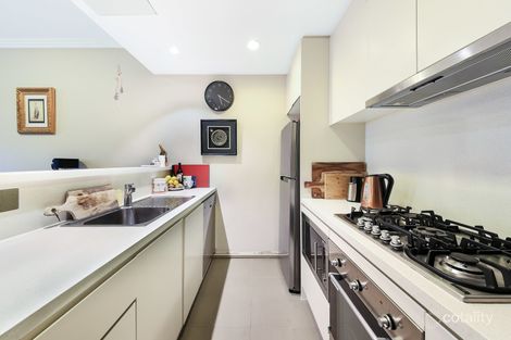 Property photo of 701/4 Footbridge Boulevard Wentworth Point NSW 2127