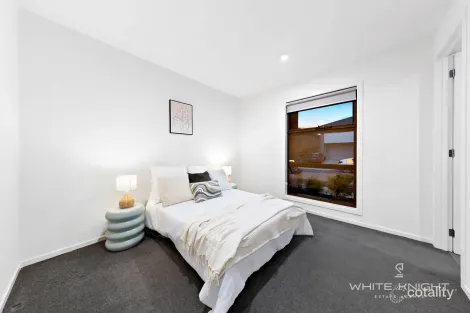 Property photo of 96 Cascade Drive Aintree VIC 3336