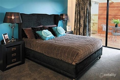 Property photo of 9 Geranium Grove Mernda VIC 3754