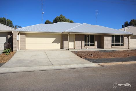 3b Dominic St, Clare, SA 5453