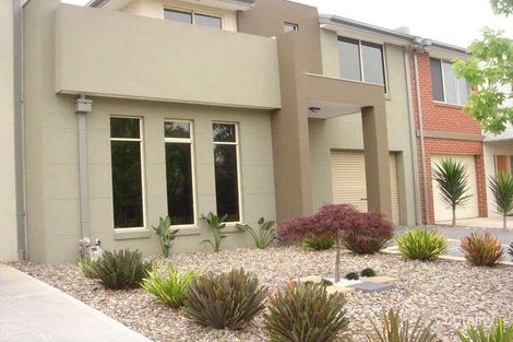 11 Almond Cl, Werribee, VIC 3030