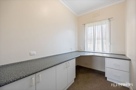 Property photo of 10 Lake Street Wendouree VIC 3355
