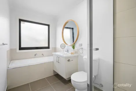 Property photo of 9 Scarlett Close Kilsyth VIC 3137