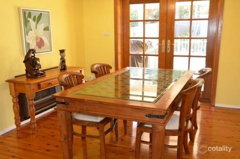 Property photo of 28 Blackburn Avenue North Rocks NSW 2151