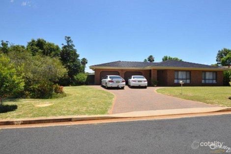 11 Edinburgh Ave, Dubbo, NSW 2830