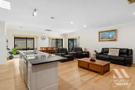 Property photo of 4 La Bamba Drive Yarrawonga VIC 3730