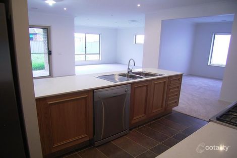 Property photo of 17 Killarney Crescent Tatura VIC 3616