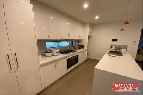 Property photo of 39 Manuka Road Berwick VIC 3806