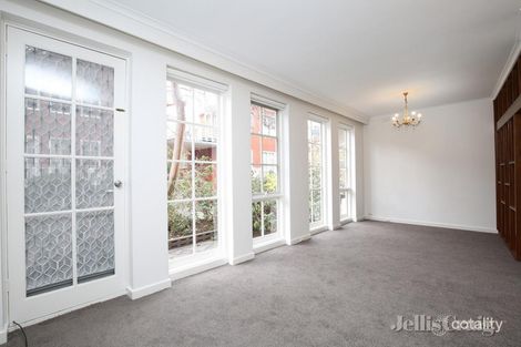 Property photo of 16/24 Springfield Avenue Toorak VIC 3142