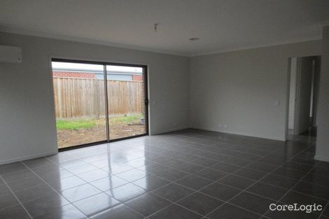 Property photo of 1 Markdale Way Doreen VIC 3754
