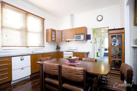 Property photo of 11 Orient Grove Brunswick VIC 3056