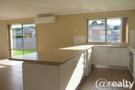 Property photo of 3 Greenleaf Street Upper Coomera QLD 4209