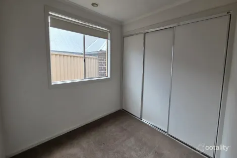 Property photo of 31 Fraser Street Mount Pleasant VIC 3350