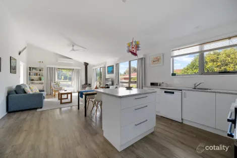 Property photo of 27 Cassia Street Cape Paterson VIC 3995