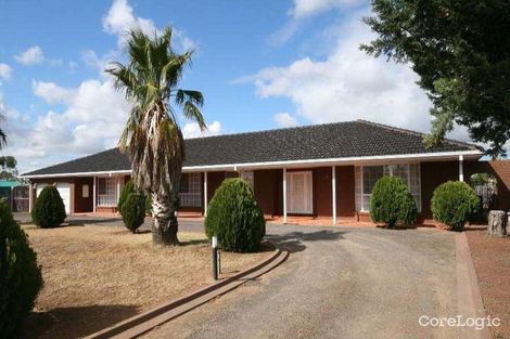 Property photo of 16 Kingston Boulevard Hoppers Crossing VIC 3029