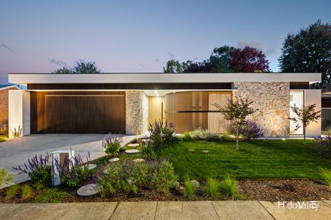 104 Macfarland Cres, Pearce, ACT 2607