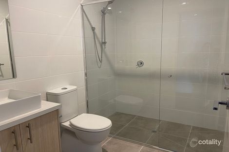 Property photo of 3 Luella Lane Pakenham VIC 3810