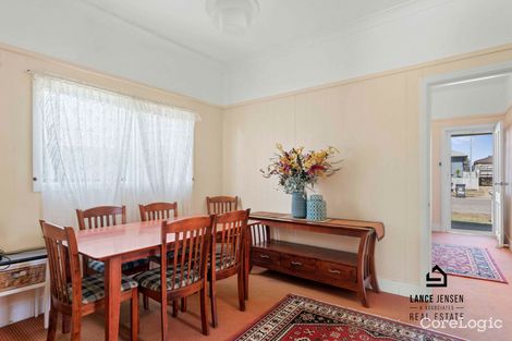 Property photo of 11 Swan Street Marks Point NSW 2280