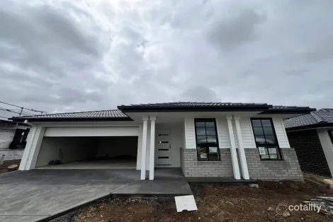 7 Halligan St, Lucas, VIC 3350