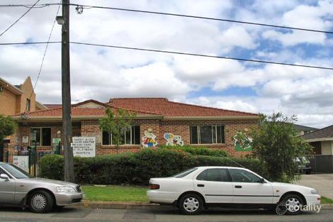 8 Lockwood St, Merrylands, NSW 2160