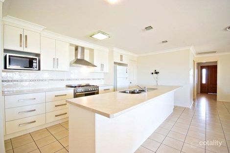 Property photo of 9 Ballindoch Place Dubbo NSW 2830