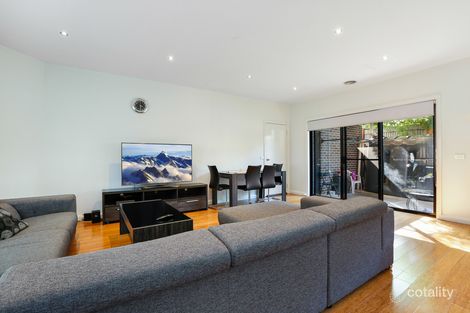 Property photo of 2/90 Dallas Drive Dallas VIC 3047