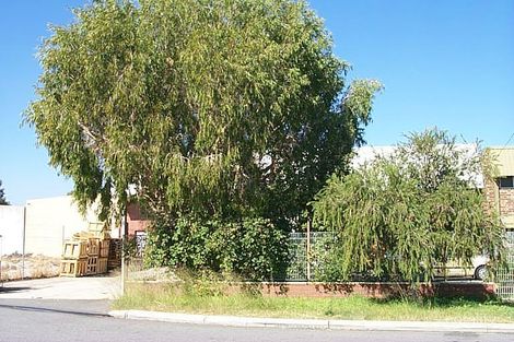 8 Mcdermott St, Welshpool, WA 6106