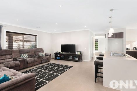 Property photo of 198 Linsell Boulevard Cranbourne East VIC 3977