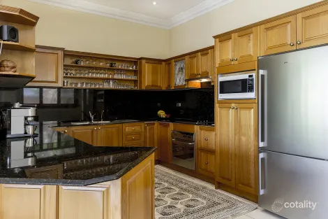 Property photo of 63 Fairlight Street Fairlight NSW 2094