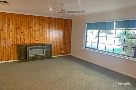 Property photo of 27 Tokay Crescent Morphett Vale SA 5162